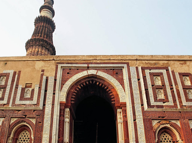 0013_Qutub Minar_Schöne Aussichten Touristik